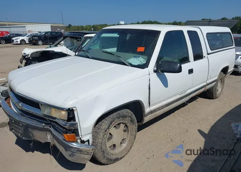 1998 Chevrolet C1500 Fleetside from USA, damaged, VIN 1GCEC19R6WE125780